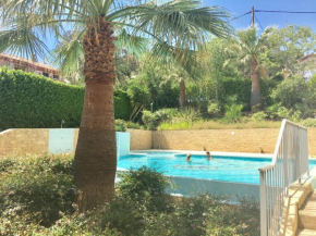 Отель Les Hauts de Lérins - Cannes Marina  Манделье-Ла-Напуль